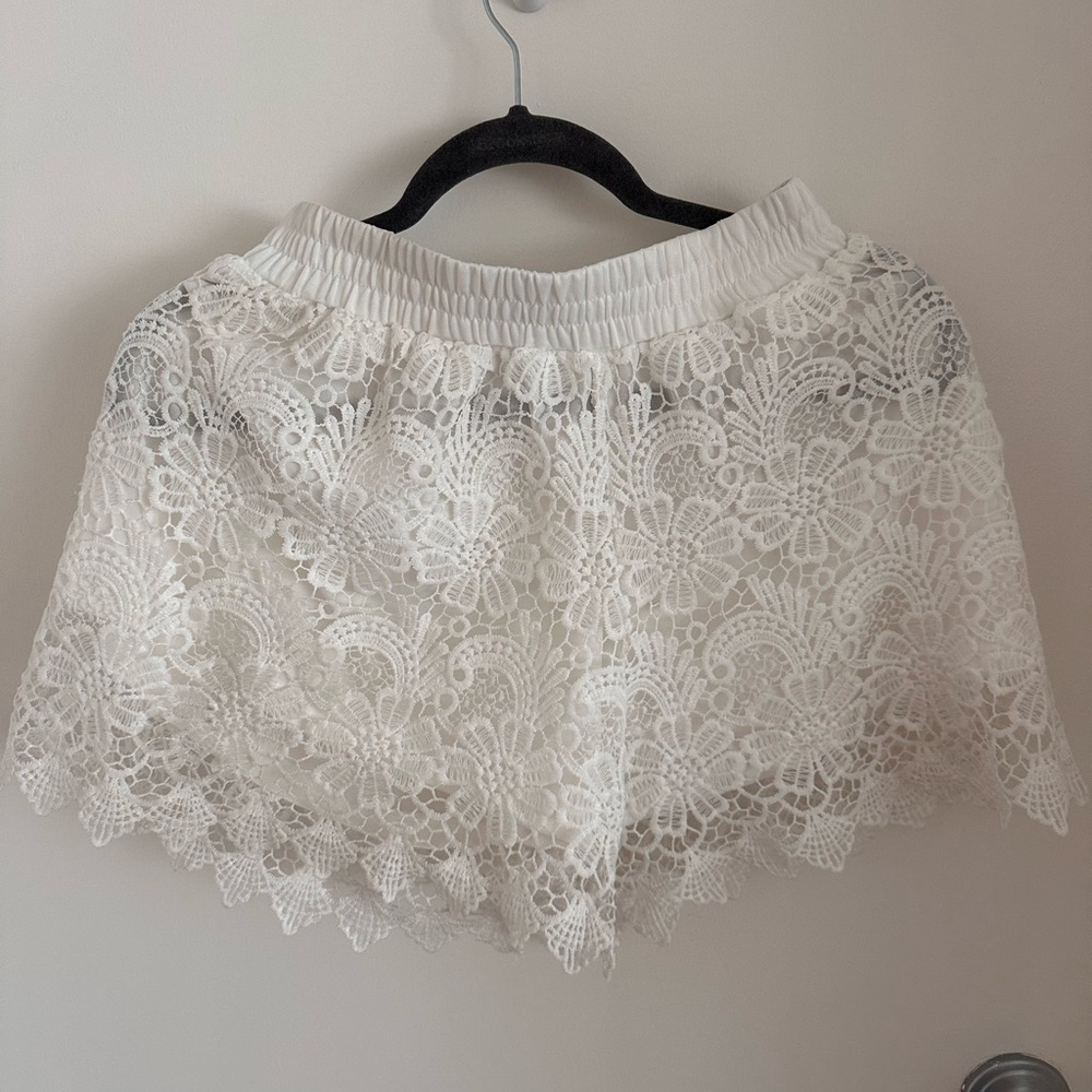 Comfortable white knit shorts, perfect for summer.
